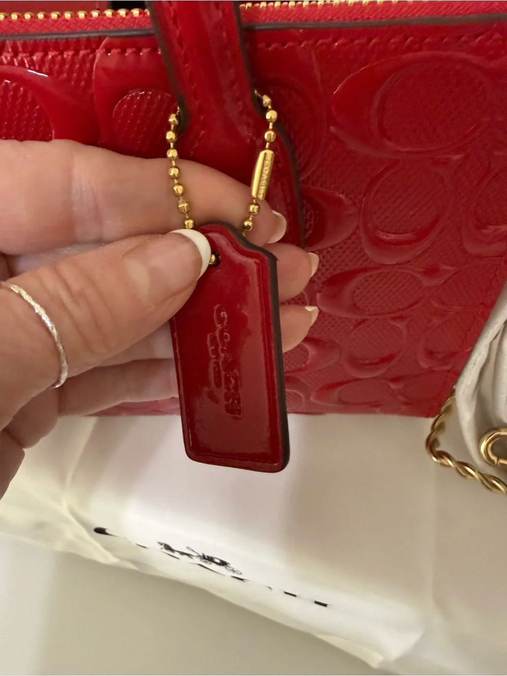 Coach beautiful glossy
